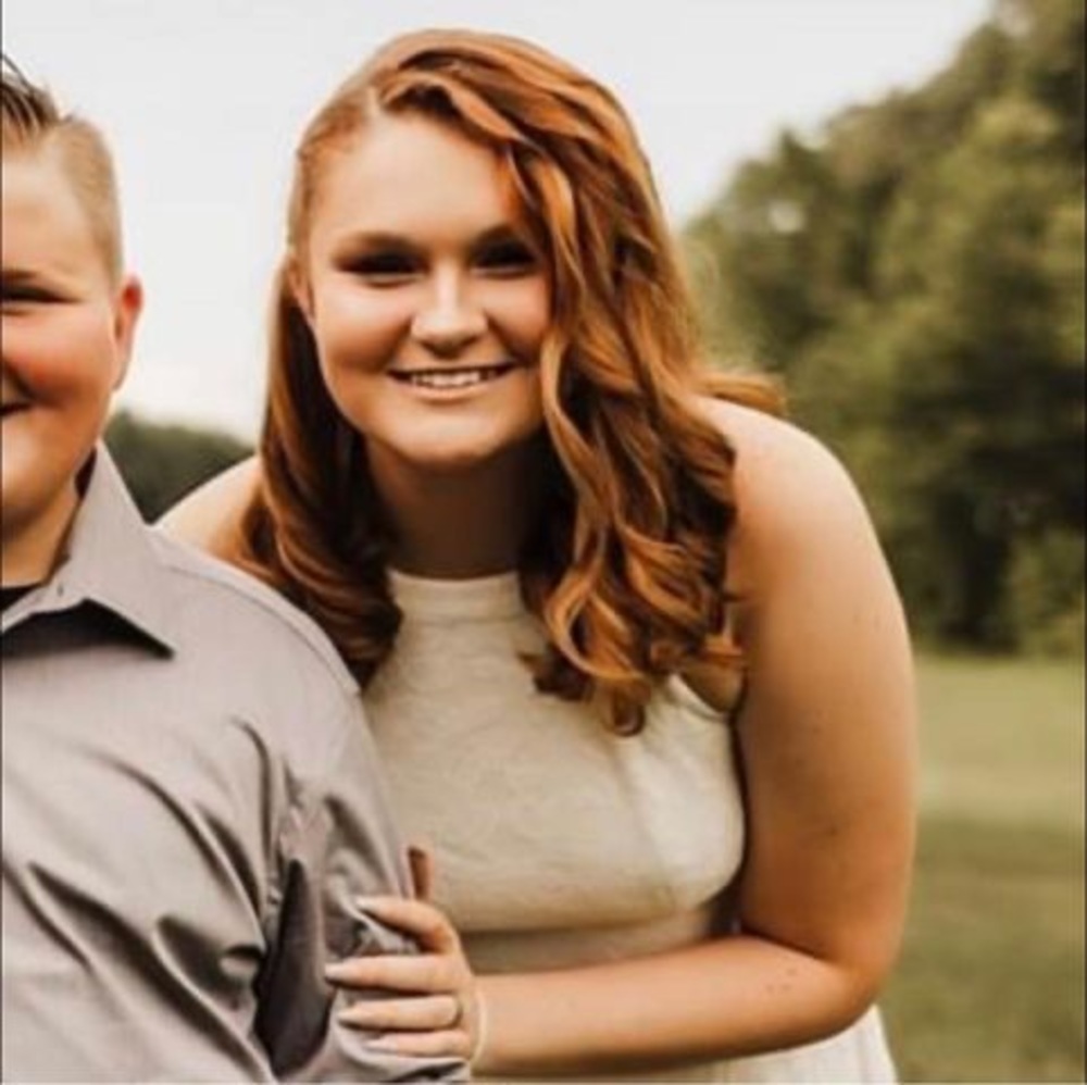 Meet your Posher, Danika
